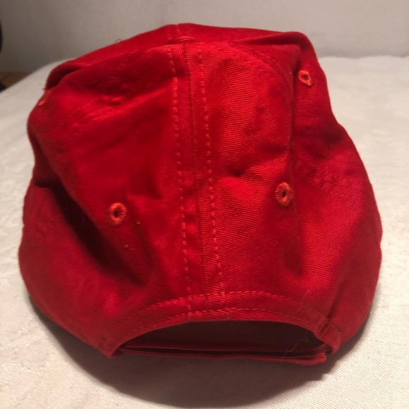 Levi’s Red Script cap hat one size adjustable - Picture 3 of 8